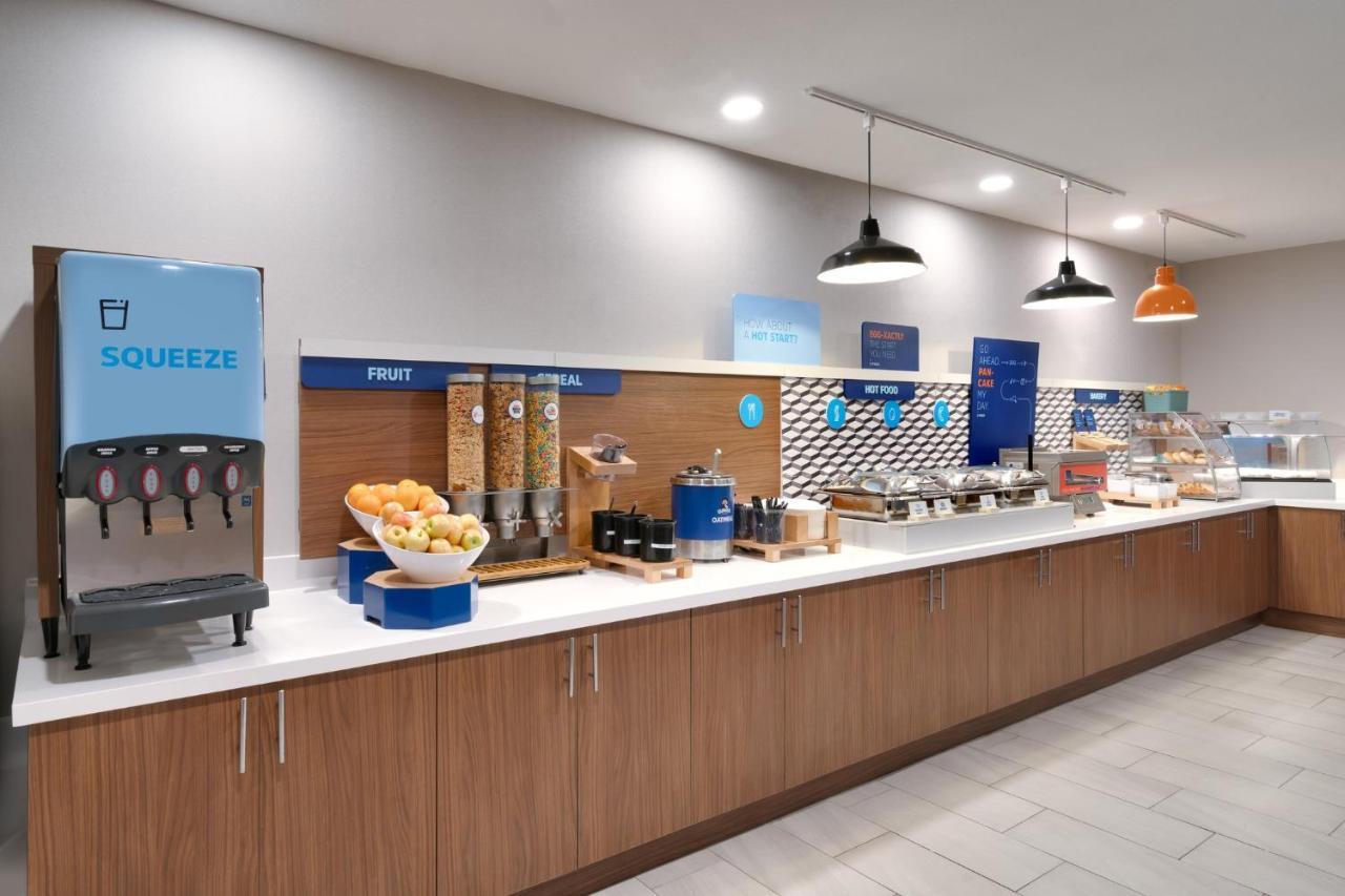 Holiday Inn Express And Suites Helena By Ihg Экстерьер фото