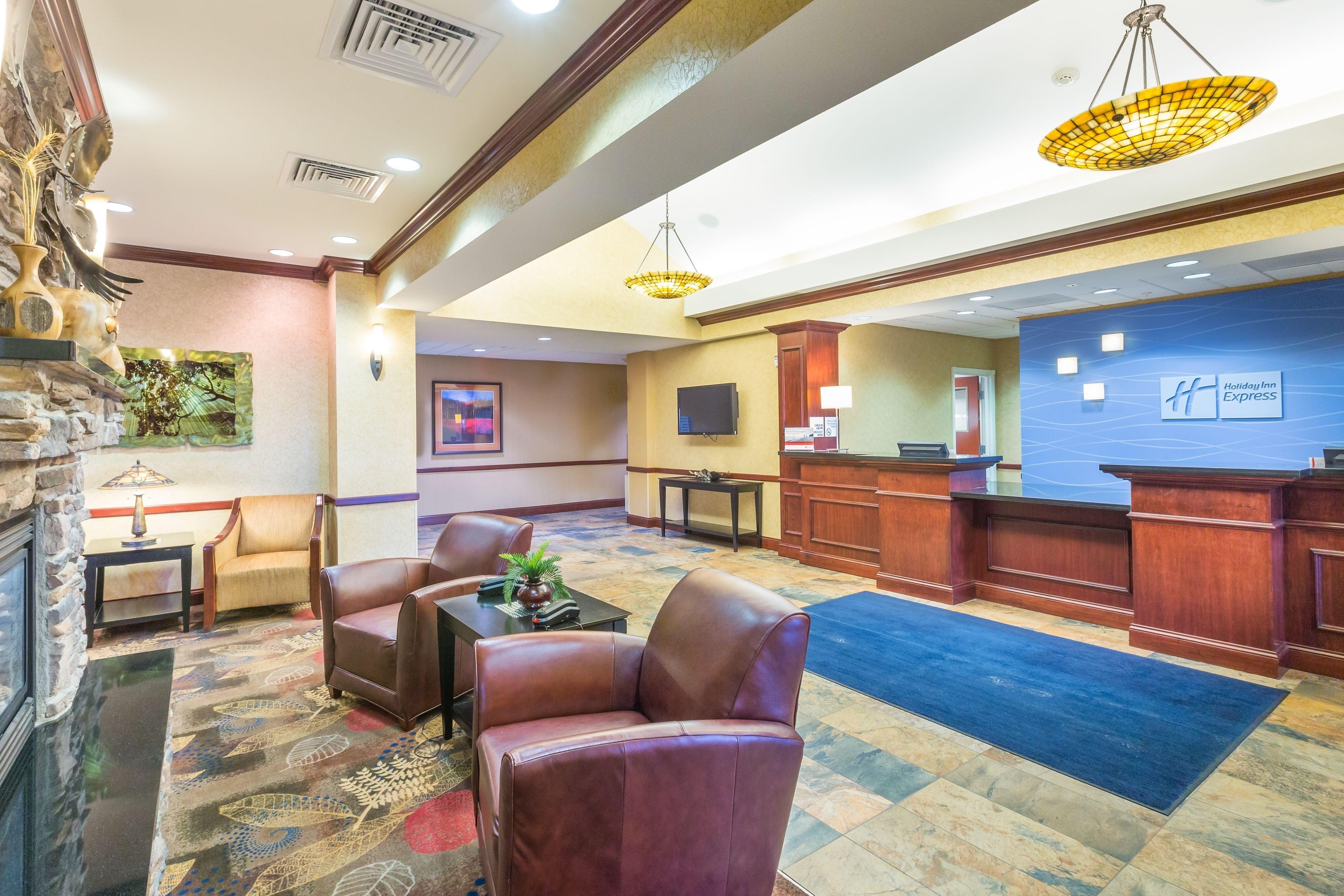 Holiday Inn Express And Suites Helena By Ihg Экстерьер фото