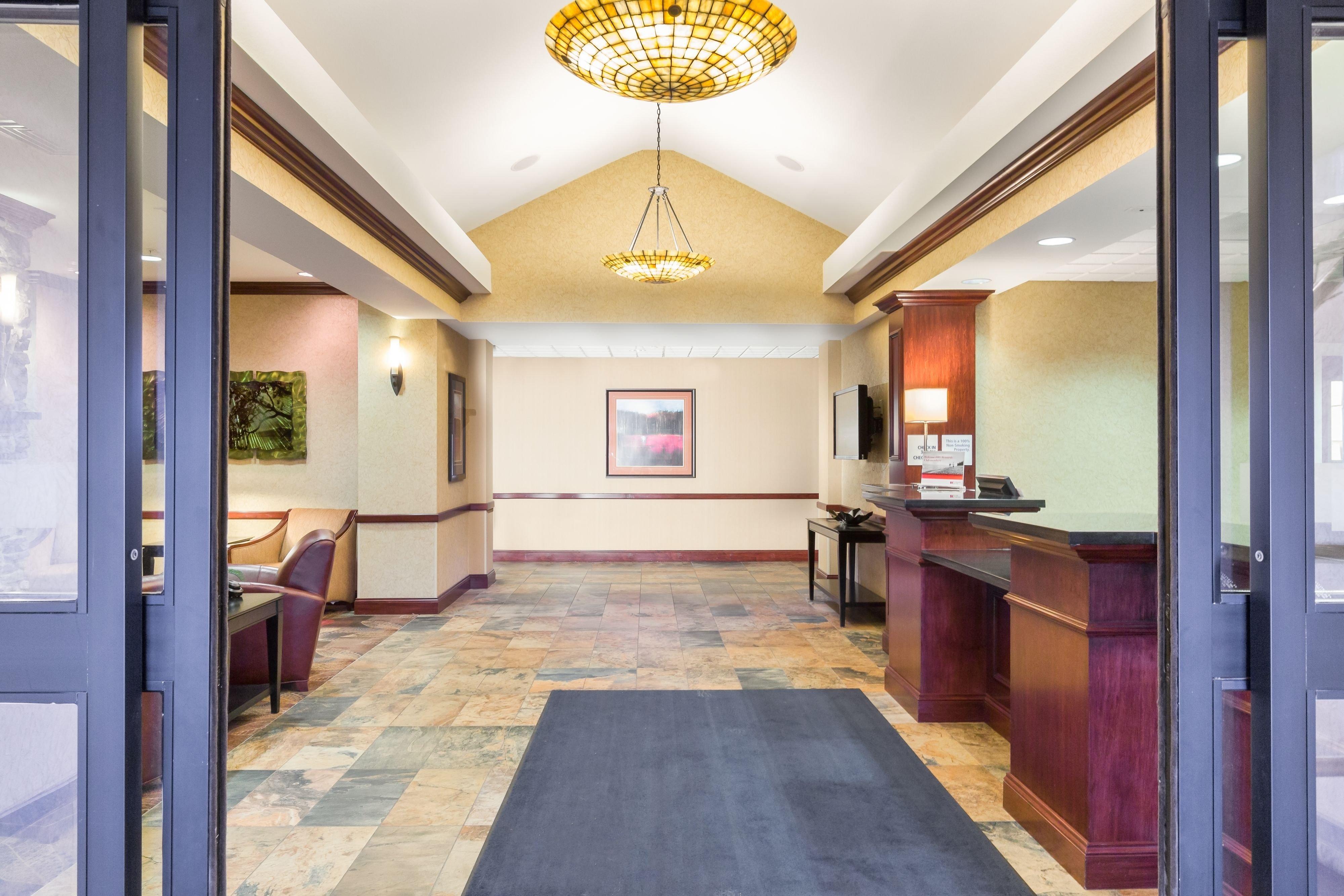 Holiday Inn Express And Suites Helena By Ihg Экстерьер фото